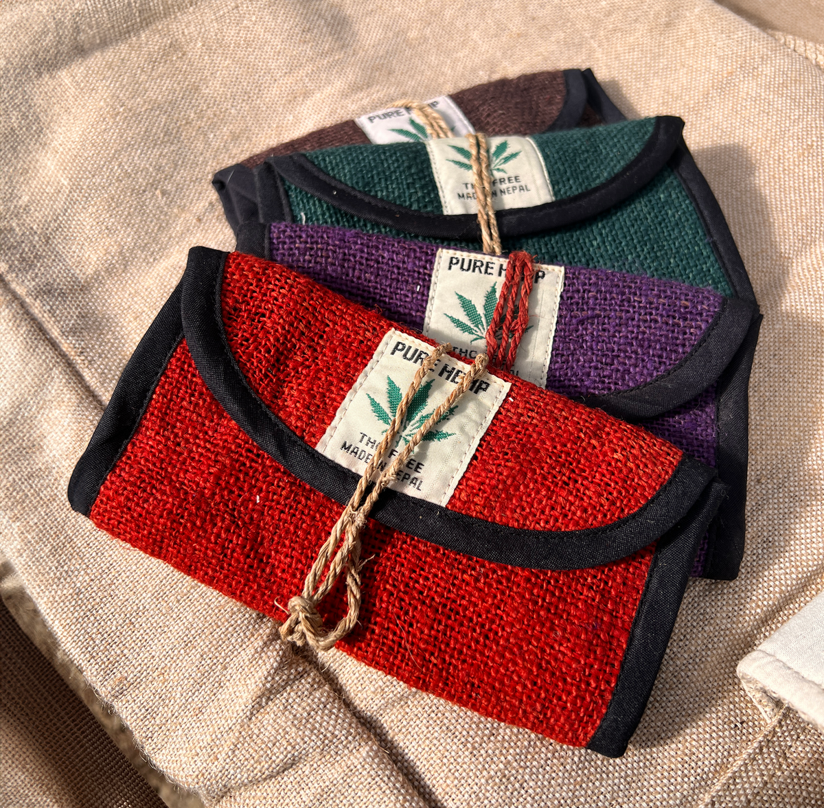 Pochette in canapa con tasche, due misure - foto 5